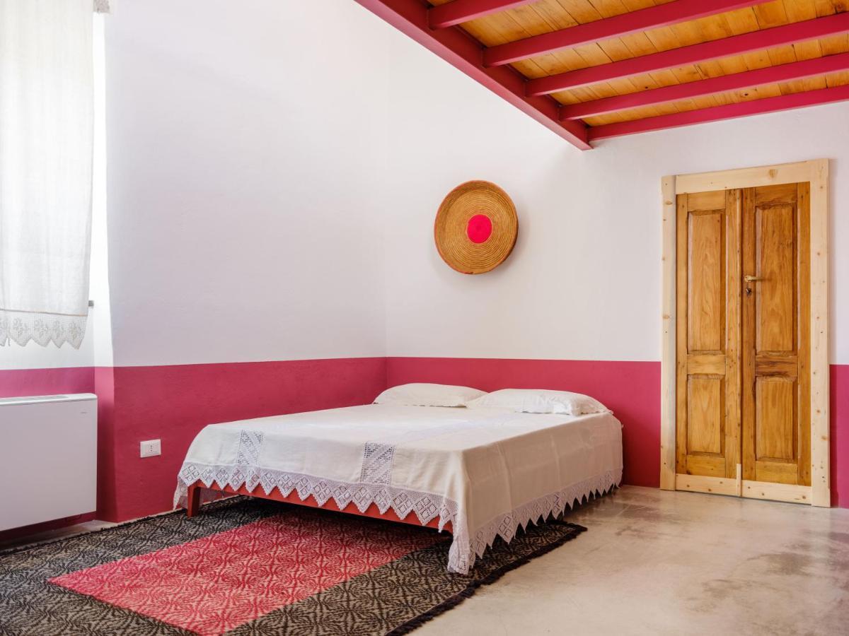 Binzas Betzas Agriturismo Sedilo Luaran gambar