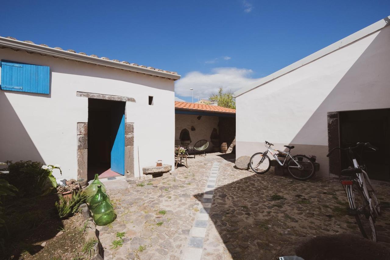 Binzas Betzas Agriturismo Sedilo Luaran gambar